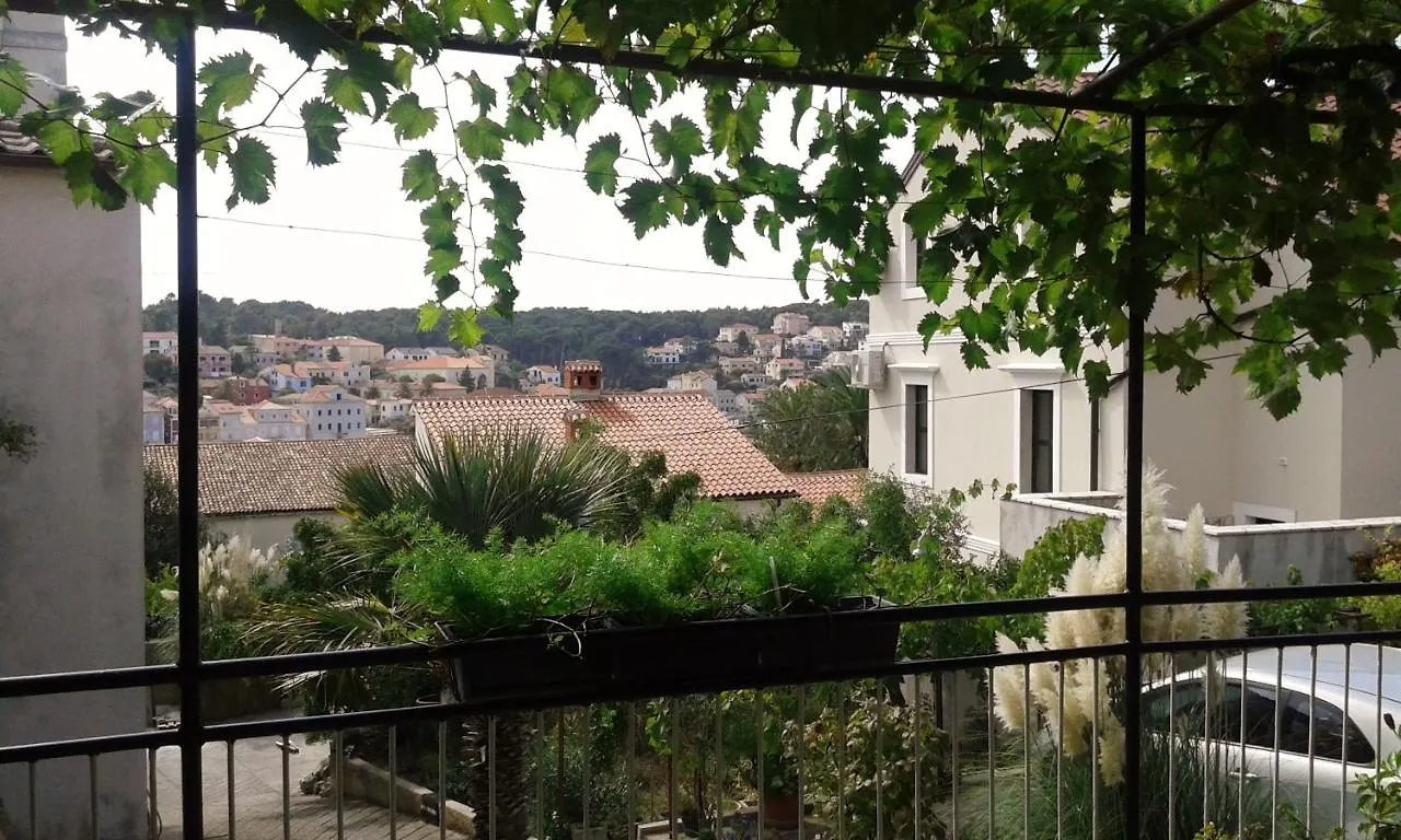 Apartments By The Sea Mali Lošinj Kroatië